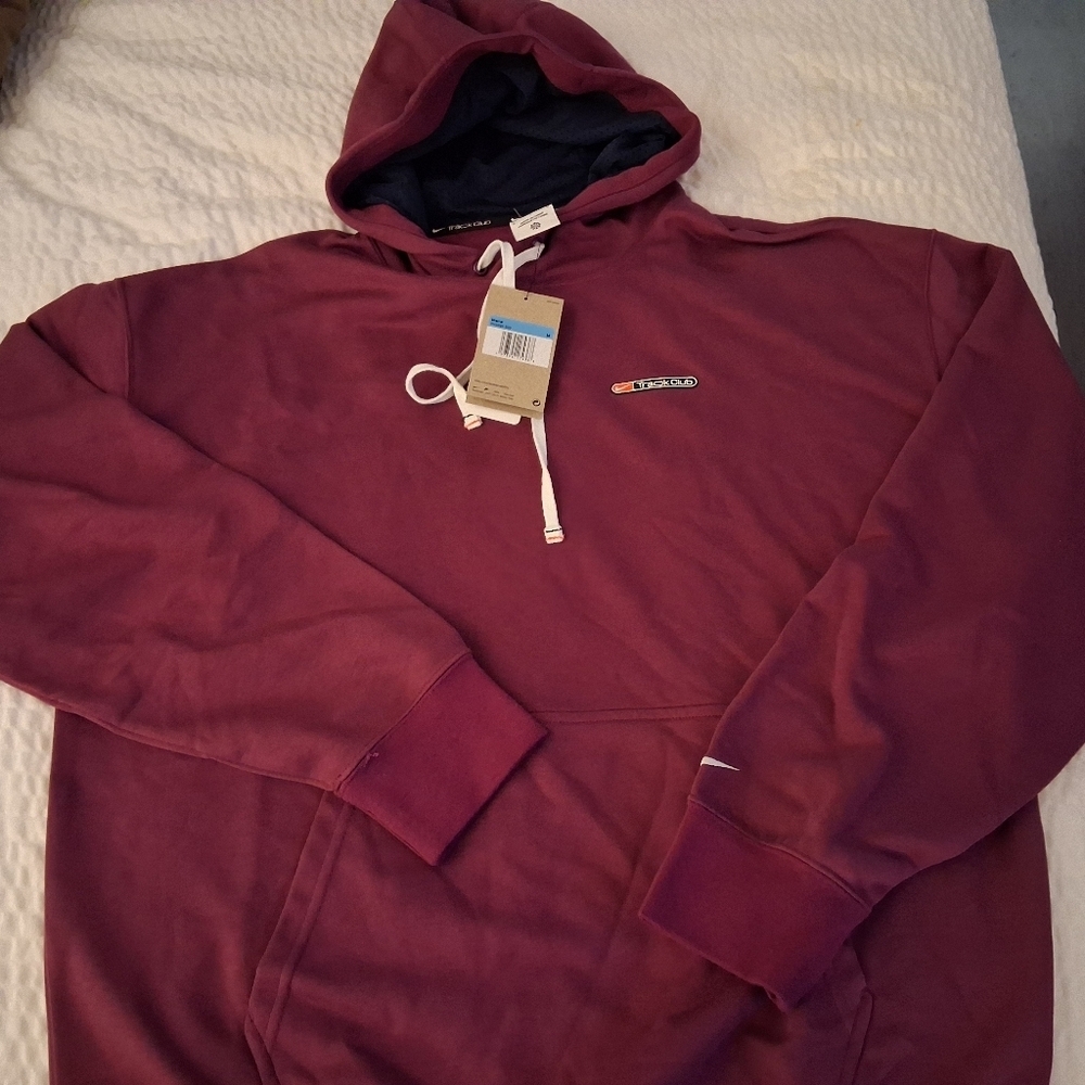 Men's Hoodie Sweatshirt in Burgundy - Nike Trackclub